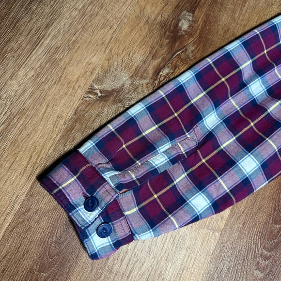 L.L. Bean Plaid Women's Button Down Jacket with hood - Picture 7 of 11